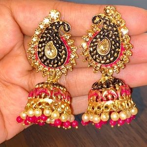 Black/pink/gold/pearl jhumkas earrings with ring